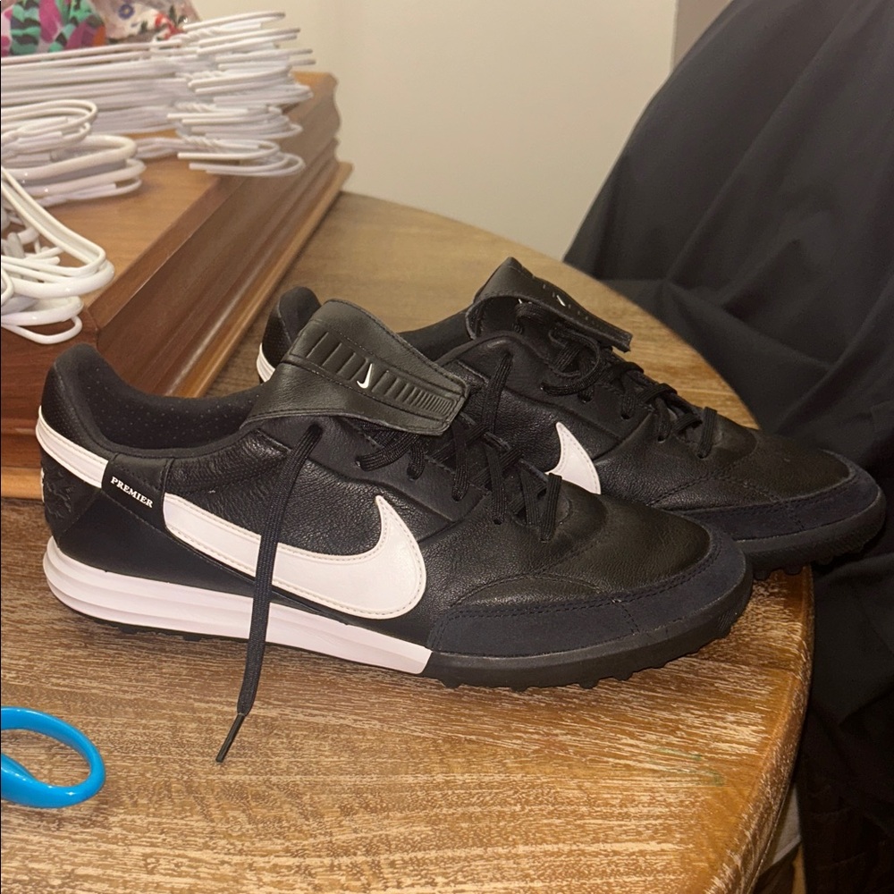 Nike Black and White Men's premier turf shoes